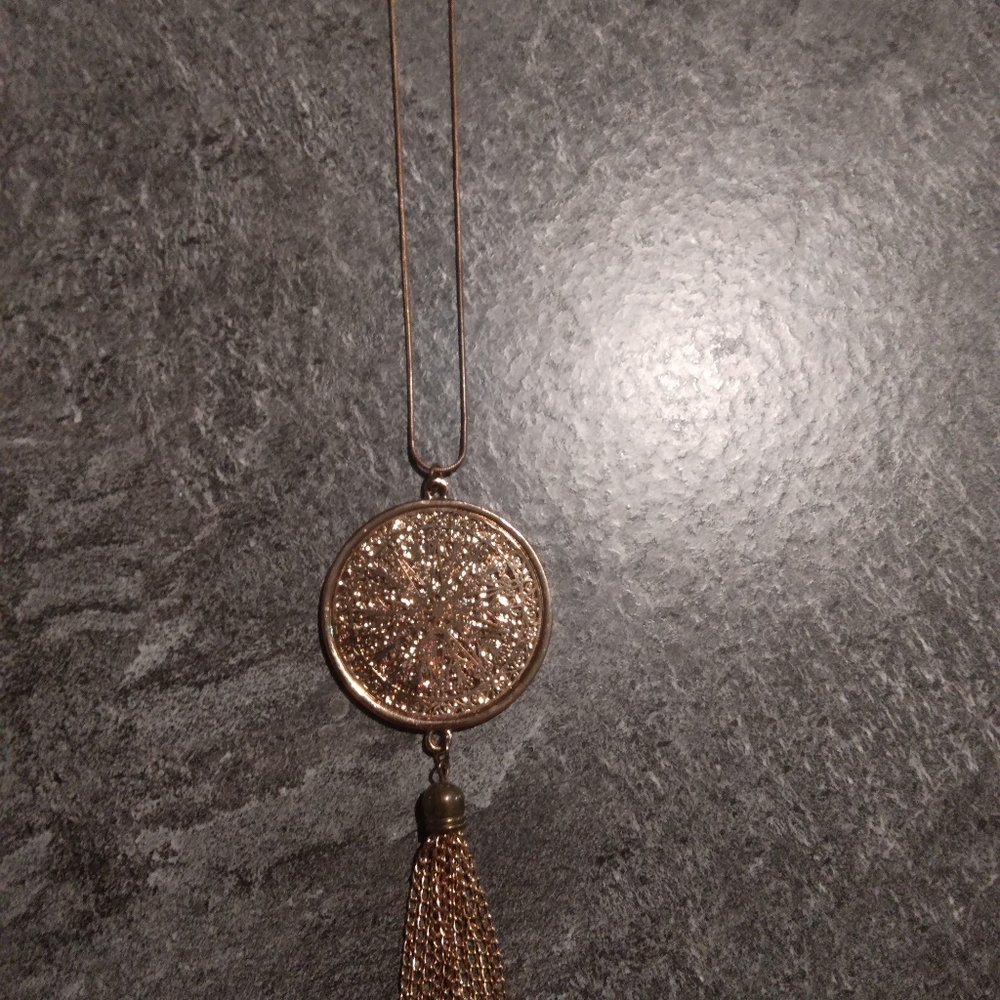 Neckless